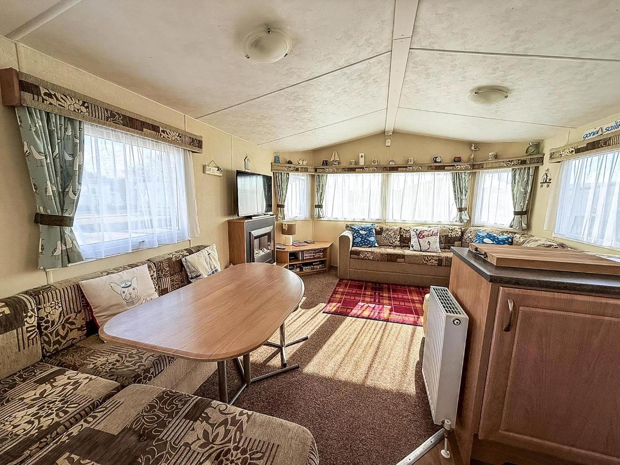 Caravan With Decking At Manor Park In Hunstanton, Sleeps 6 Ref 23045B ภายนอก รูปภาพ